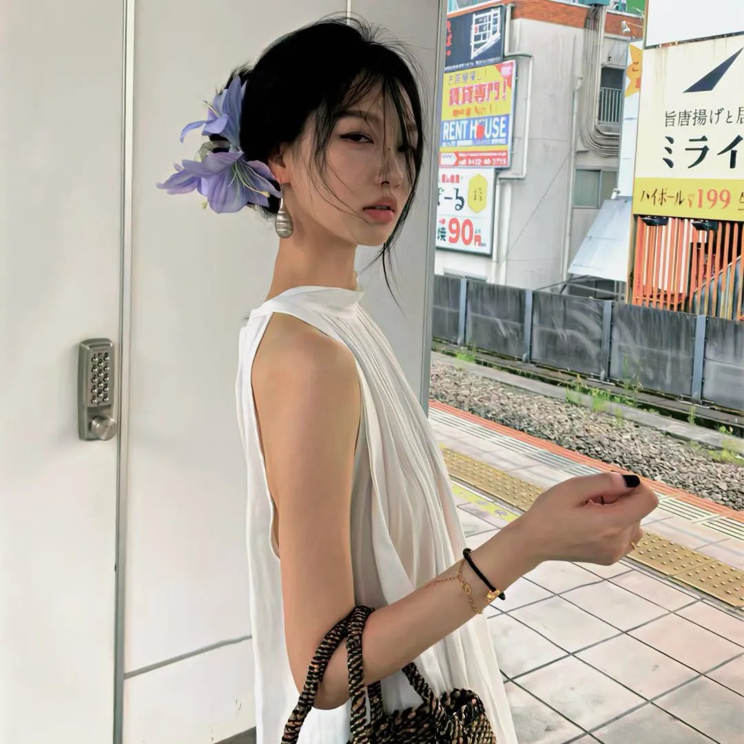 在别处2019